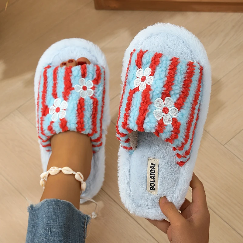 Pantuflas de Felpa con Bordado - Embroidery Garments reseña y precio