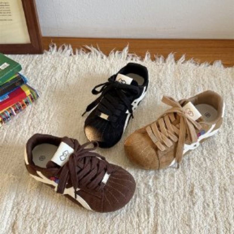 Zapatillas Deportivas Retro de - Embroidery Garments reseña y precio